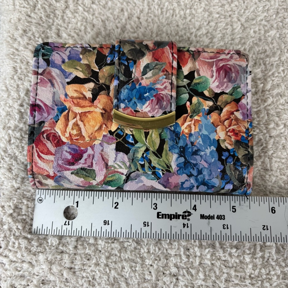 Mundi Wallet Floral RFID Protected New With Tag - Picture 10 of 12